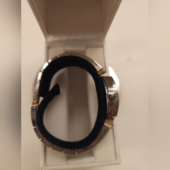 Le Vian Women’s Zela 35 Diamond Swiss Made Two Tone Sapphire 20mm Swiss Watch - Picture 2 of 4